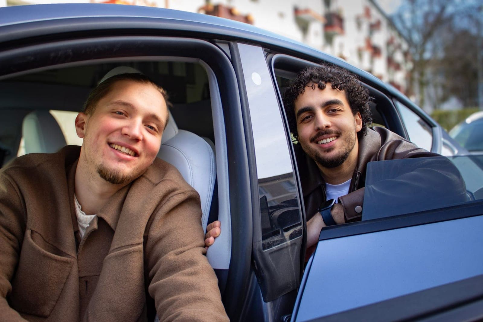Yovann et Houssam, les cofondateurs de Blitz